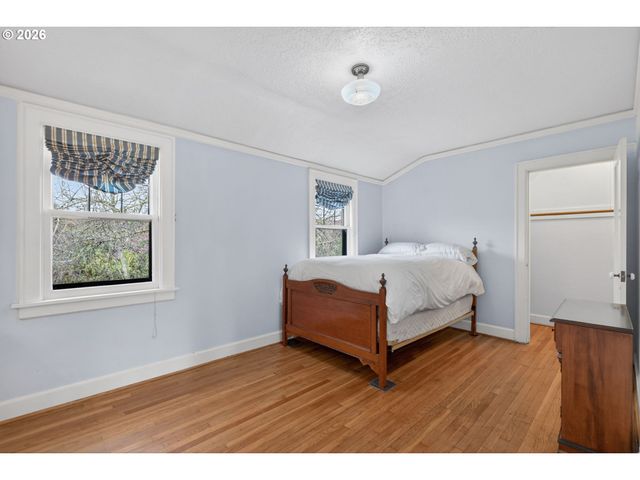 6971 N VINCENT Ave, Portland, OR 97217