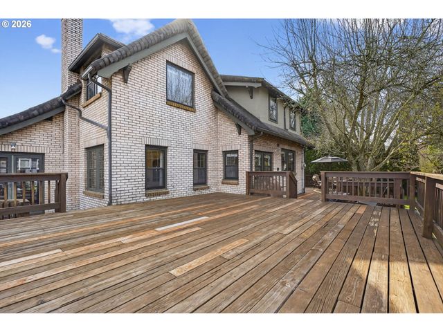 6971 N VINCENT Ave, Portland, OR 97217