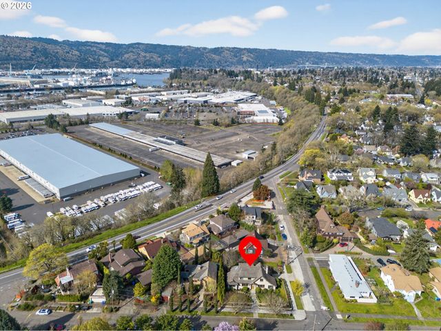 6971 N VINCENT Ave, Portland, OR 97217