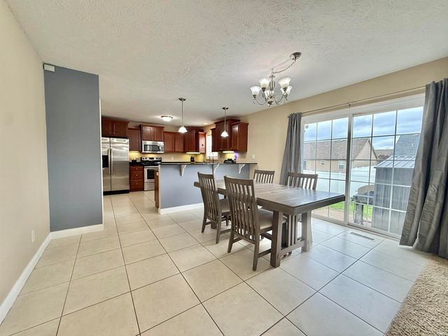 10644 Tecumseh Drive, Newburgh, IN 47630