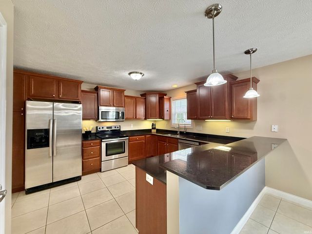 10644 Tecumseh Drive, Newburgh, IN 47630