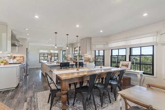 2187 Mil Sorpresas Drive, Fallbrook, CA 92028