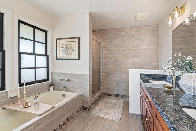 2187 Mil Sorpresas Drive, Fallbrook, CA 92028