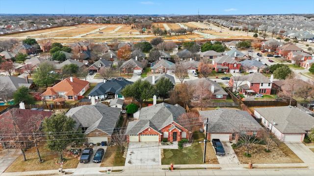 2607 Parkridge Drive, Corinth, TX 76210