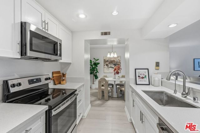 600 W 9th Street 513, Los Angeles, CA 90015