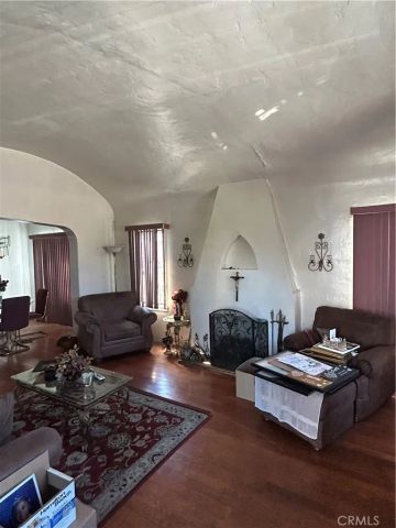 544 W 112th, Los Angeles, CA 90044