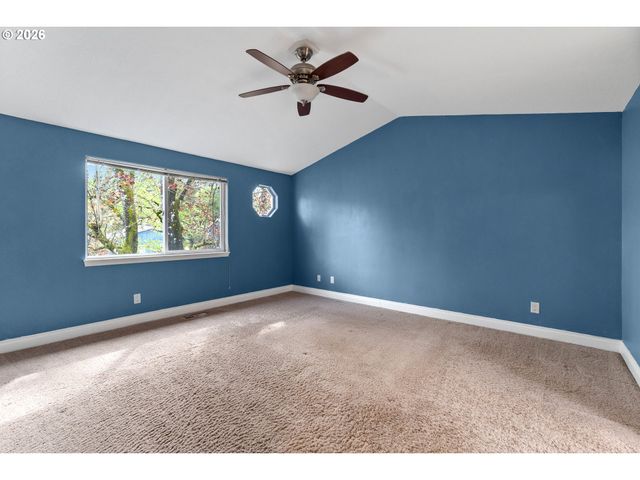 11040 Sw 63RD Ave, Portland, OR 97219