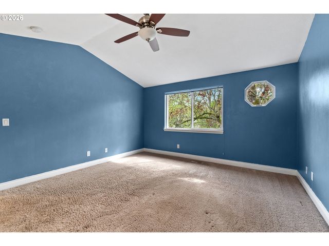 11040 Sw 63RD Ave, Portland, OR 97219