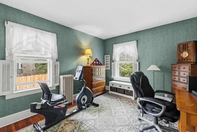 56 Hathaway Rd, Dartmouth, MA 02747