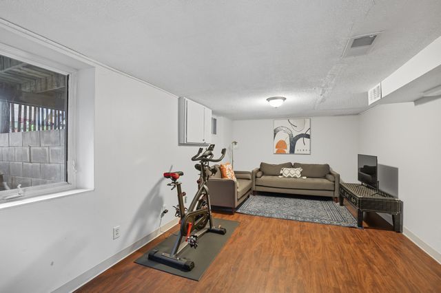 5509 2nd Avenue S, Minneapolis, MN 55419