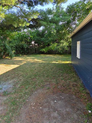3361 W Ridgeway Avenue, Flint, MI 48504