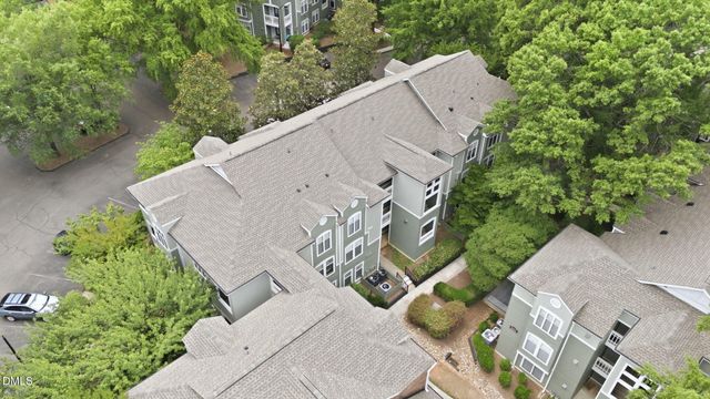 1021 Nicholwood Drive, Raleigh, NC 27605