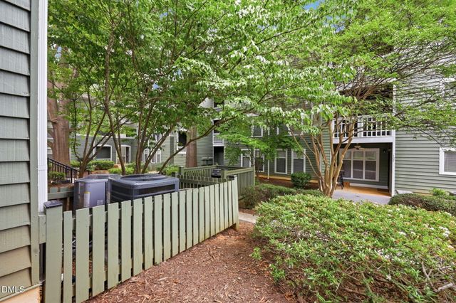 1021 Nicholwood Drive, Raleigh, NC 27605