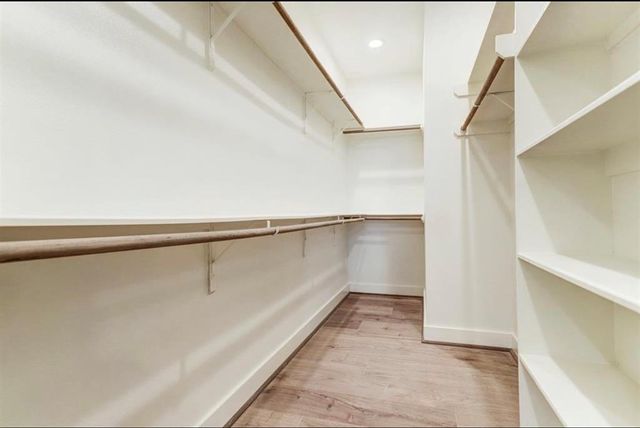 5234 Schuler Street, Houston, TX 77007