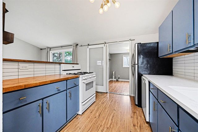 2840 Canterbury Road, Ann Arbor, MI 48104