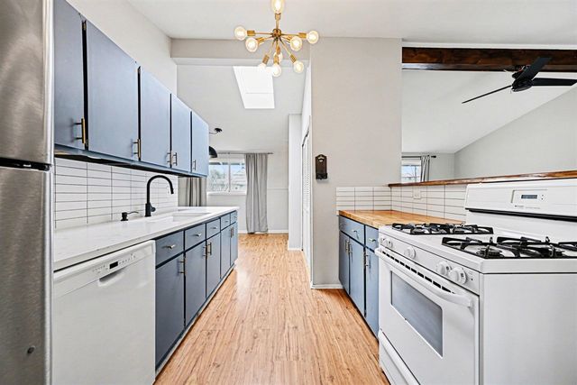 2840 Canterbury Road, Ann Arbor, MI 48104