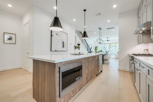 2329 Richton Street, Houston, TX 77098