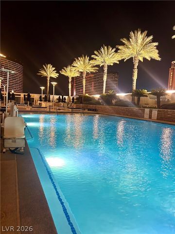 2000 North Fashion Show Drive 4610, Las Vegas, NV 89109