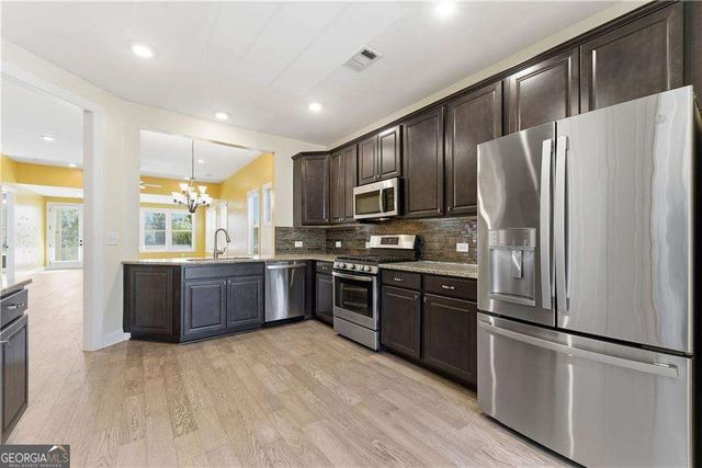 321 Cottonwood Circle, Peachtree City, GA 30269