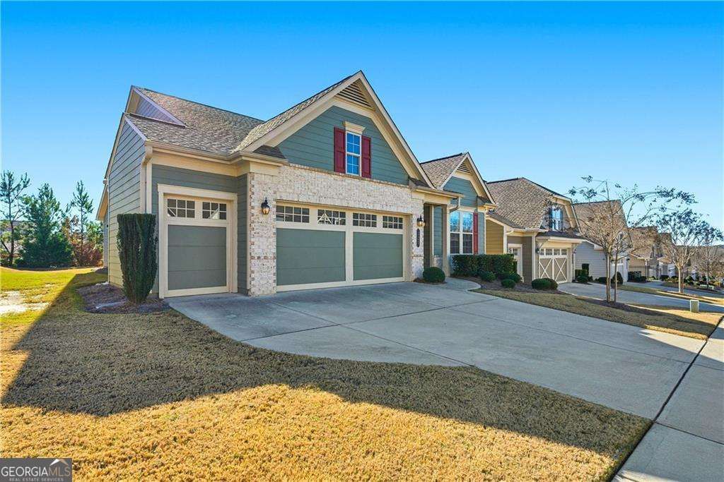 321 Cottonwood Circle, Peachtree City, GA 30269