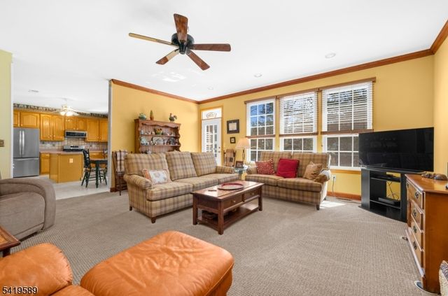 31 Abraham Rd, Readington Twp., NJ 08889