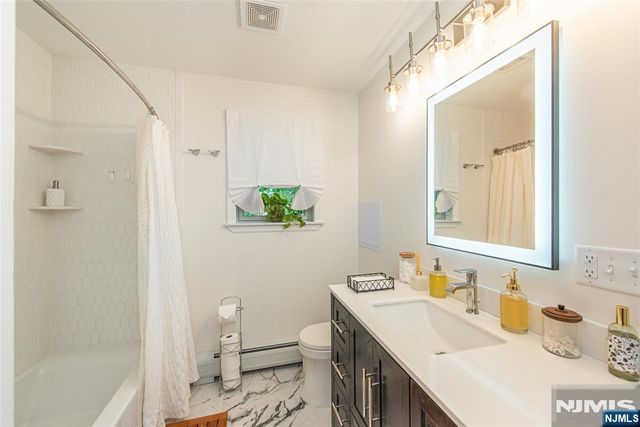 119 Sherwood Avenue, Mahwah, NJ 07430
