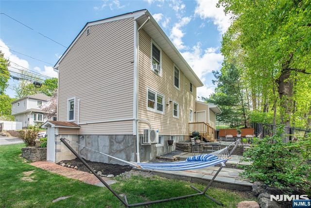 119 Sherwood Avenue, Mahwah, NJ 07430