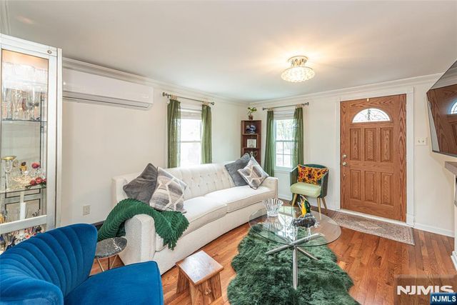 119 Sherwood Avenue, Mahwah, NJ 07430