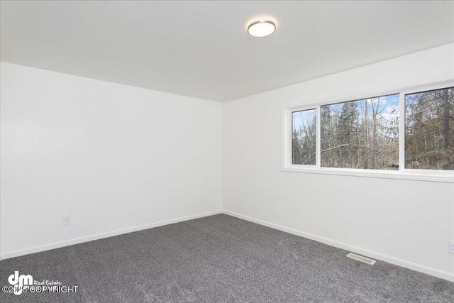 1125 N Arnold Palmers Street, Wasilla, AK 99623