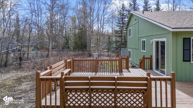 1125 N Arnold Palmers Street, Wasilla, AK 99623