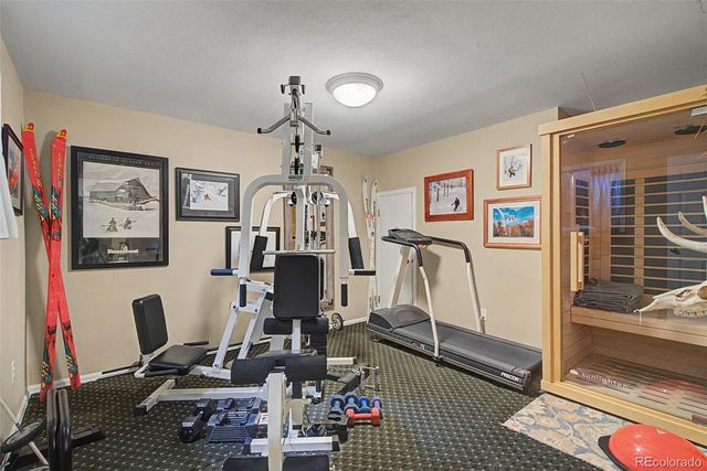 216 W Cheyenne Mountain Boulevard, Colorado Springs, CO 80906