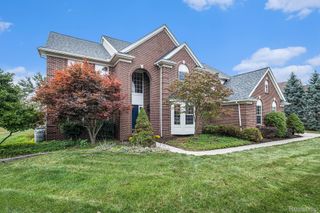 8488 Grand View Drive, Grand Blanc, MI 48439