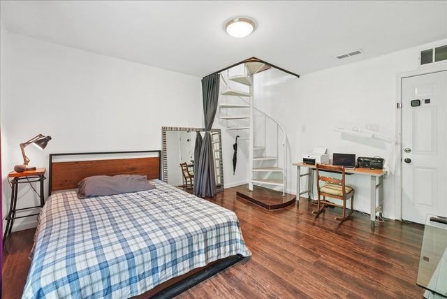 7660 Skillman Street 703, Dallas, TX 75231