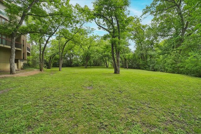 7660 Skillman Street 703, Dallas, TX 75231