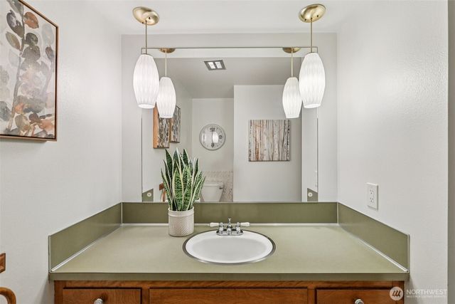 5712 Parkside Drive, Marysville, WA 98270