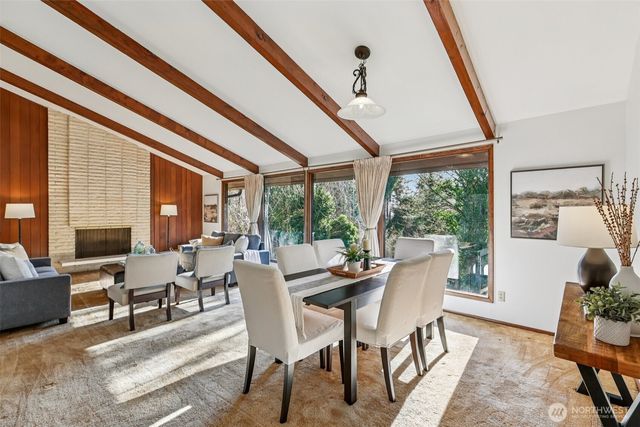 5712 Parkside Drive, Marysville, WA 98270