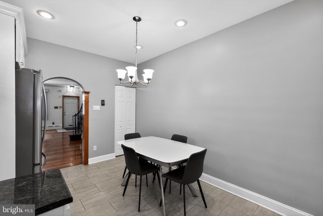2334 S ROSEWOOD ST, Philadelphia, PA 19145