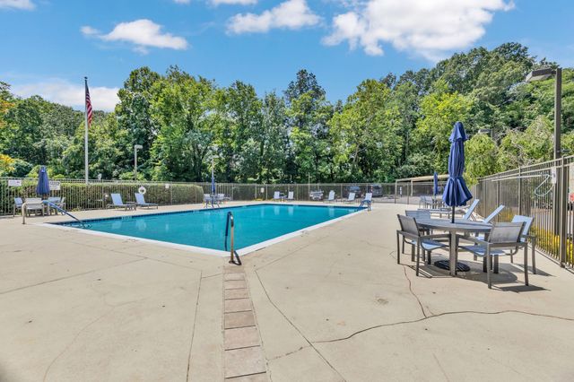 6666 Brookmont Ter Apt 707, Nashville, TN 37205