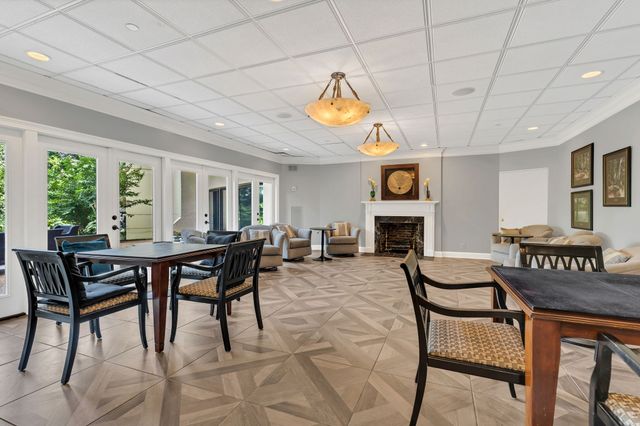 6666 Brookmont Ter Apt 707, Nashville, TN 37205