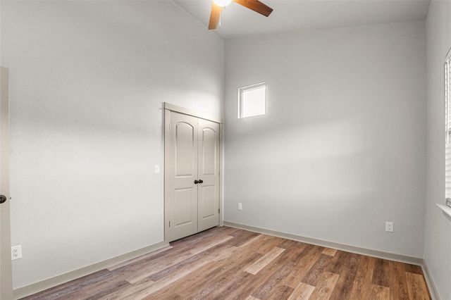 654 Maple LN, Cottonwood Shores, TX 78657