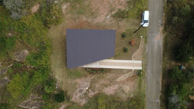 654 Maple LN, Cottonwood Shores, TX 78657
