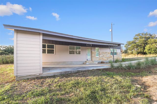 654 Maple LN, Cottonwood Shores, TX 78657