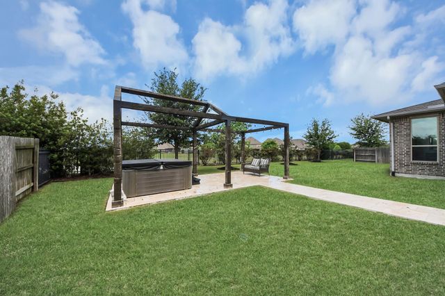6539 Woodleaf Lake Loop, Katy, TX 77493