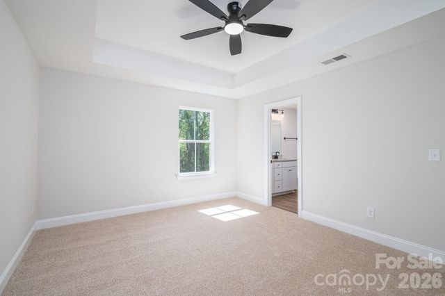 301 Congress Street W, Lincolnton, NC 28092