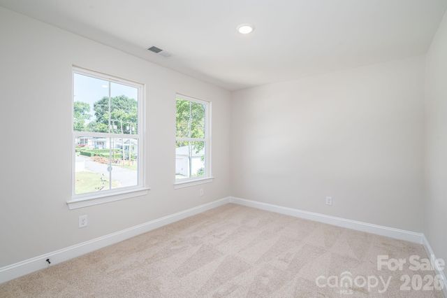 301 Congress Street W, Lincolnton, NC 28092