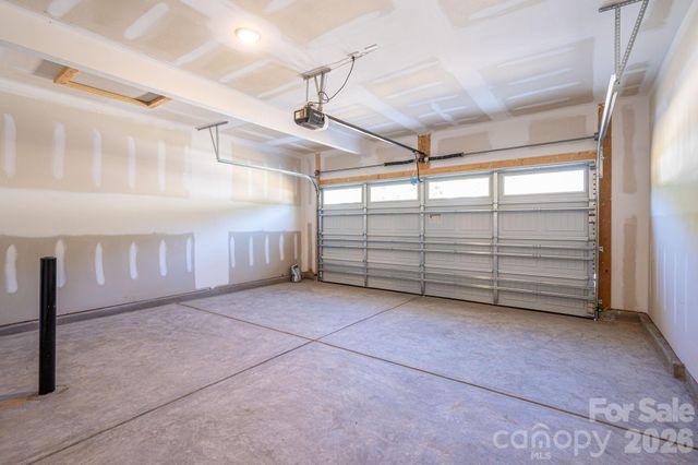 301 Congress Street W, Lincolnton, NC 28092