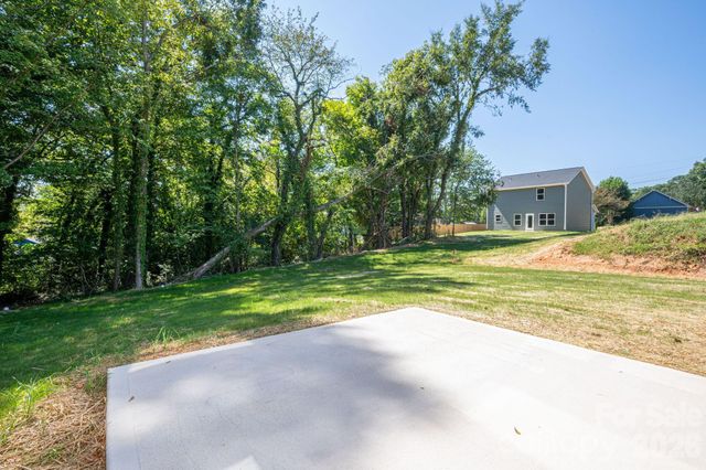301 Congress Street W, Lincolnton, NC 28092