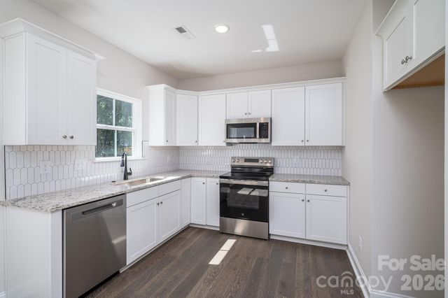 301 Congress Street W, Lincolnton, NC 28092