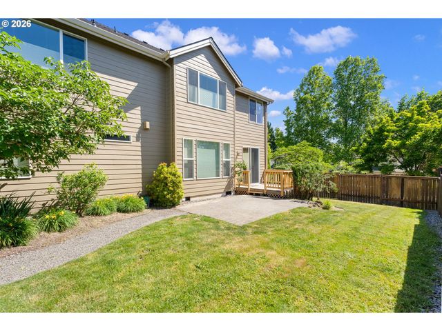 23600 Sw HERON LAKES Dr, Sherwood, OR 97140
