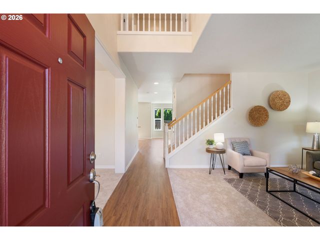 23600 Sw HERON LAKES Dr, Sherwood, OR 97140